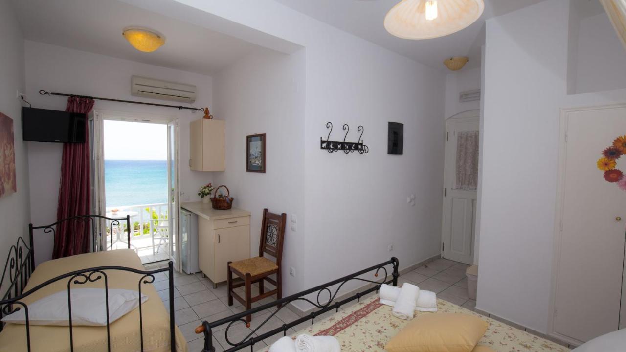 Platis Gialos  Pension Ageliki Sifnos מראה חיצוני תמונה